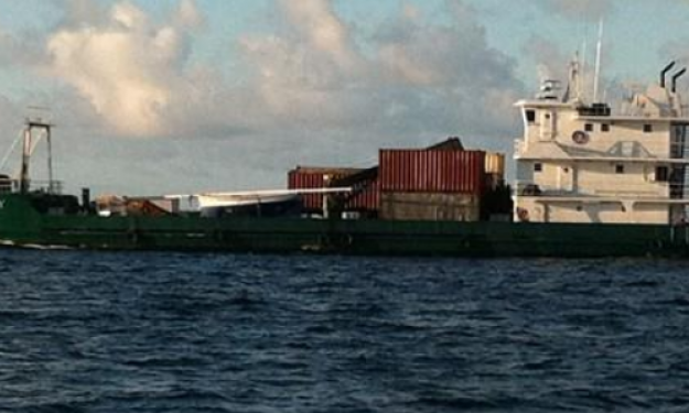 LEGACY – 02 BLT- 600DWT - 16TEU - 1C25T- LCT CARGO