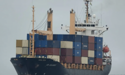 KR CELEBES – 10683DWT/2002 KOR BLT GEARED 756 TEU FEEDER